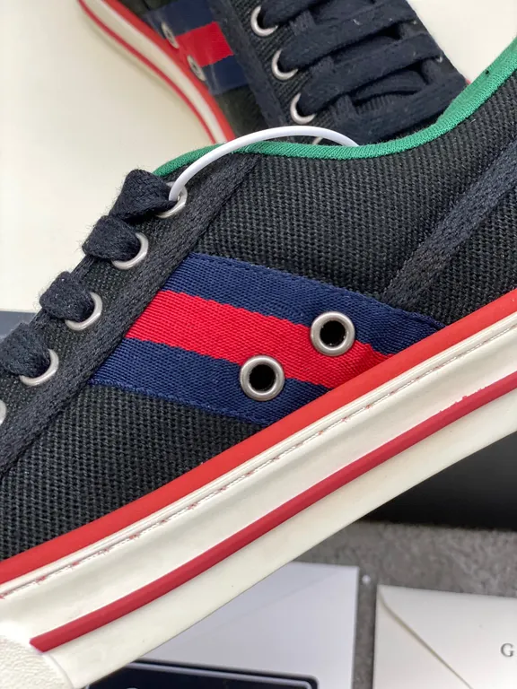 Gucci Shoe 